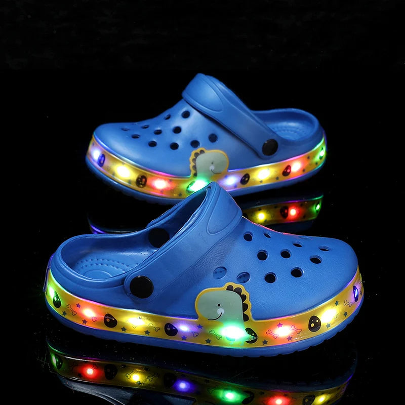 Kids' Light-Up Clogs Fun Cartoon Dinosaur Design Comfortable Slip-On Shoes with Glowing Soles Boy Clogs Summer Sandals